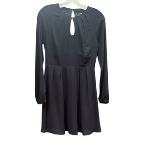 NWT Elegant Black Long Sleeve Dress